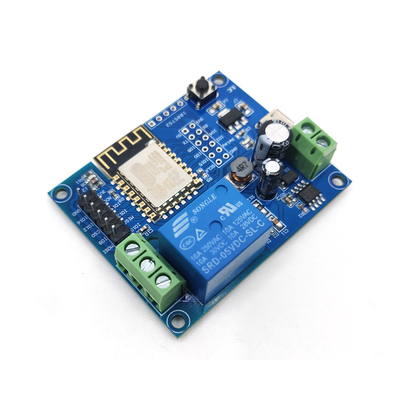 Modulo relè a canale singolo E - Esp8266 Relay Module recensione e prezzo